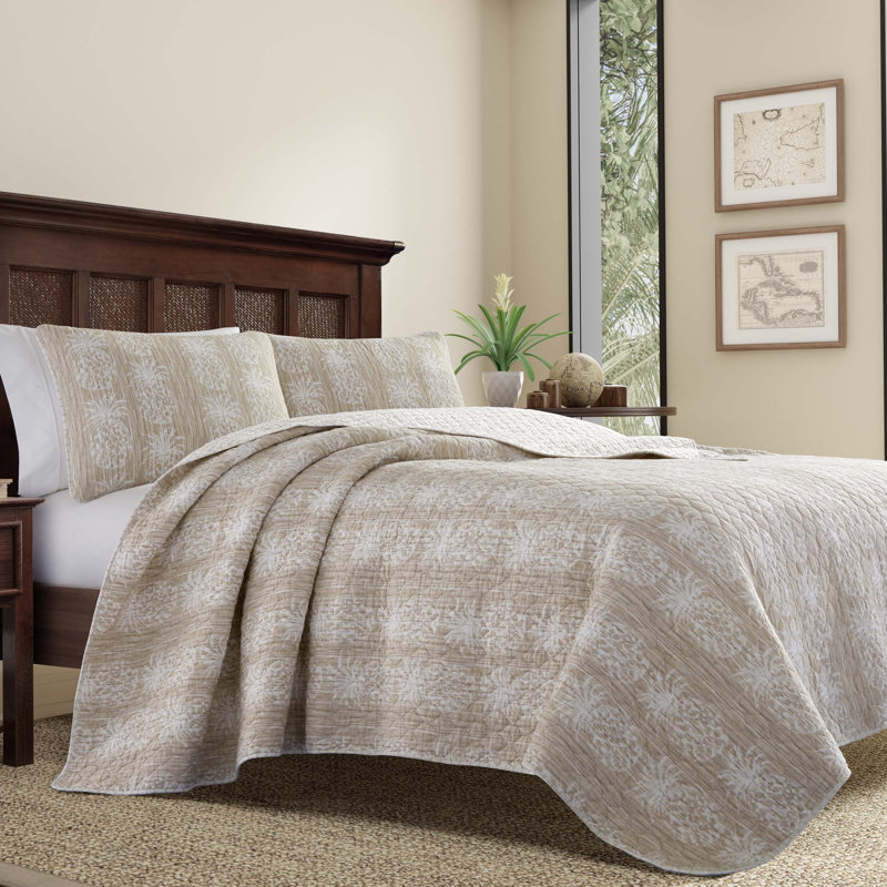 Tommy Bahama Home Pineapple Stripe Quilt Set by Tommy Bahama Bedding